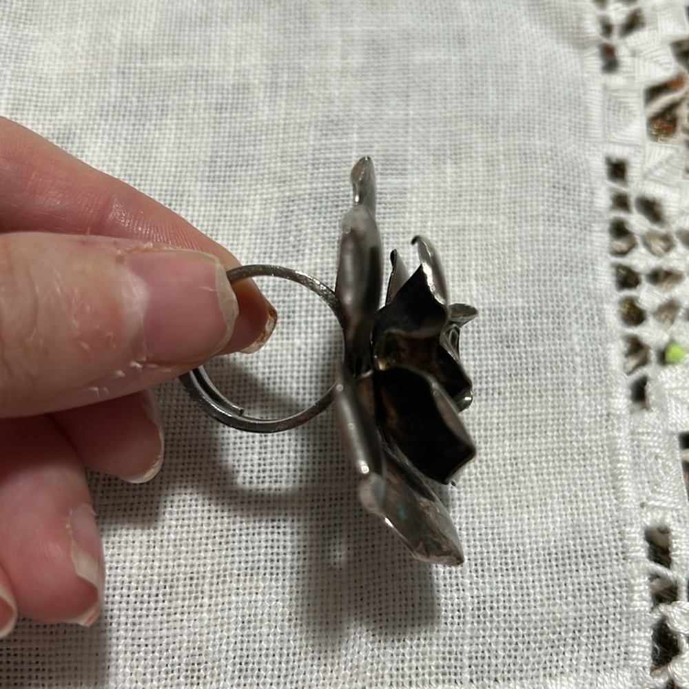 Vintage Sterling Silver 6k Thailand HUGE Rose Flower Adjustable Ring - Picture 14 of 16